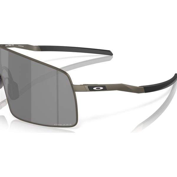 Mascherina da sole Oakley 6013 601301 colore gunmetal opaco